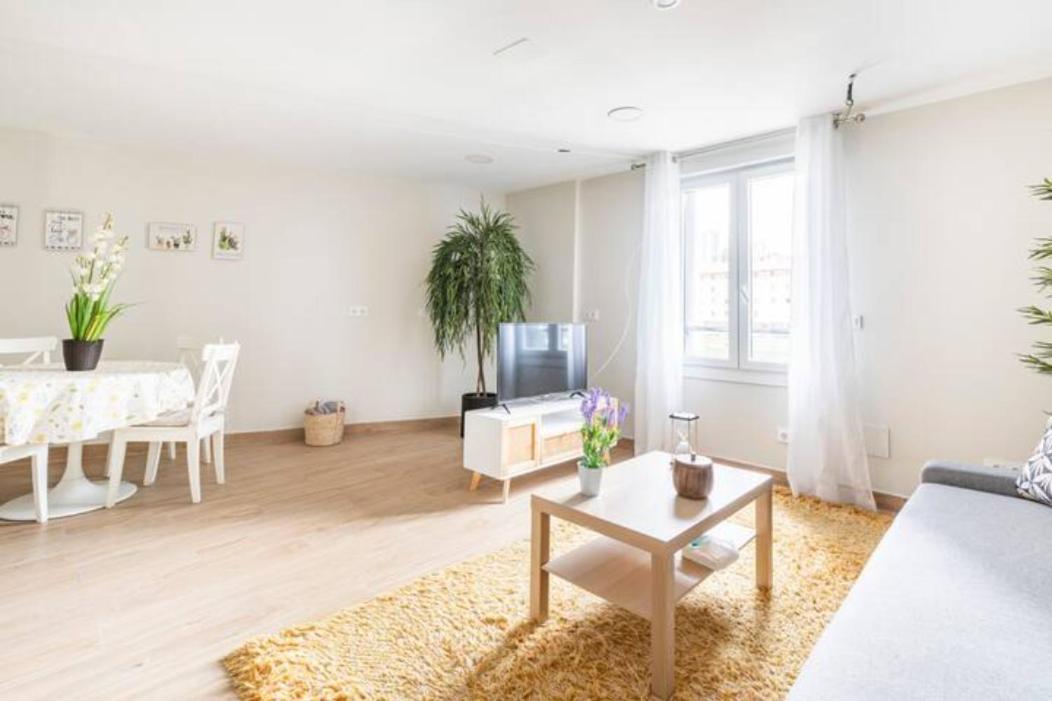 בילבאו Apartamento El Toison De Oro 11 Garaje Gratis מראה חיצוני תמונה